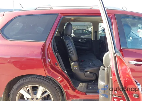 2014 Nissan Pathfinder Platinum из США, поврежденный, VIN 5N1AR2MM3EC642720